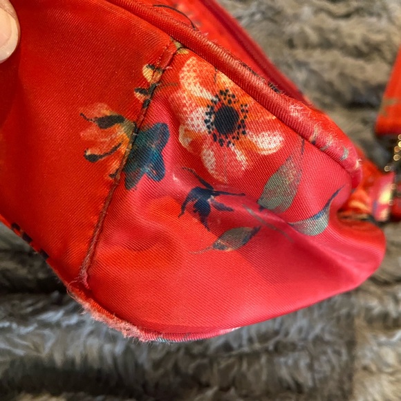 LUG Mambo Crossbody or Shoulder Bag for Travel - Picture 10 of 11